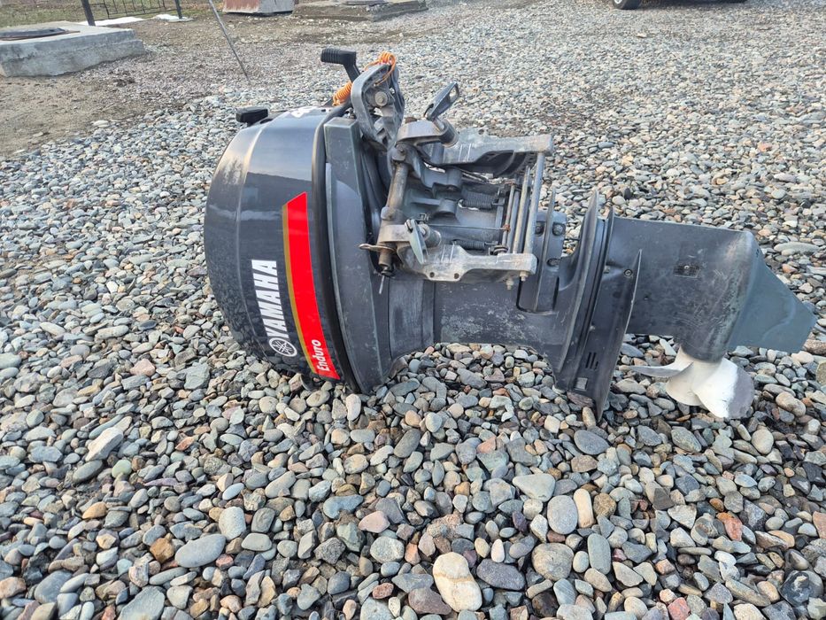 Лодочны матор Ямаха 40