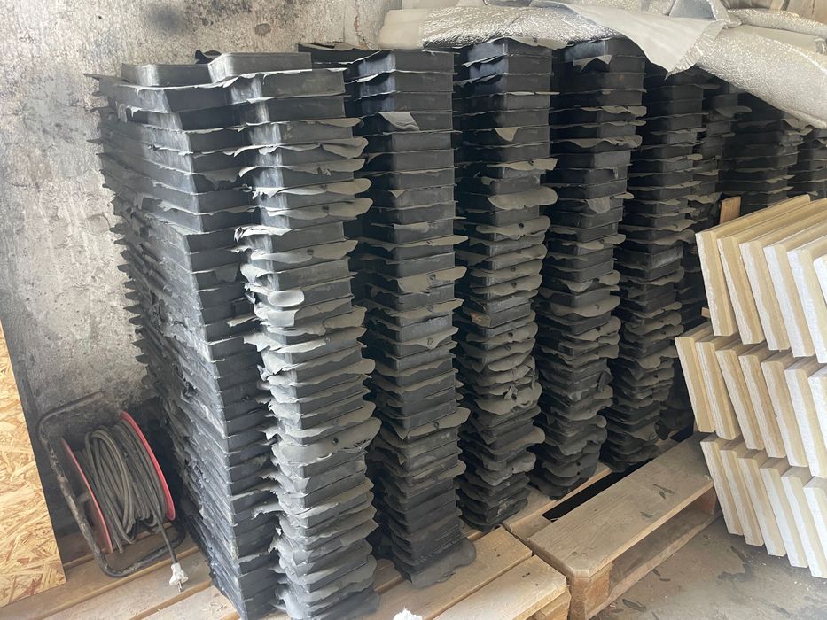 Продам формы под кирпич