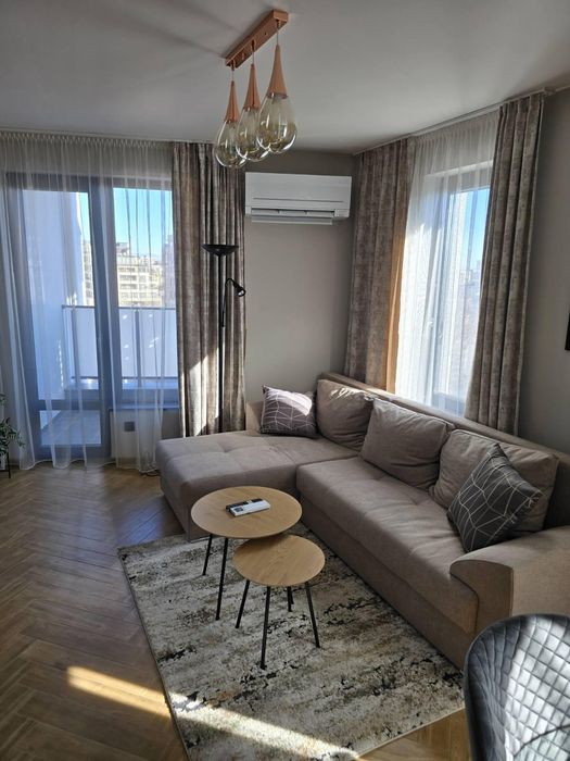 Дава се под наем Двустаен апартамент в Пловдив, Кършияка - 65 кв.м за 750 € - Снимка #2