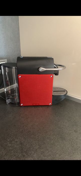Кафемашина Nespresso Pixie