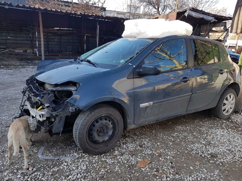 Продавам на/части Clio 3, 1.5 dci, 75hp, 2012 г.