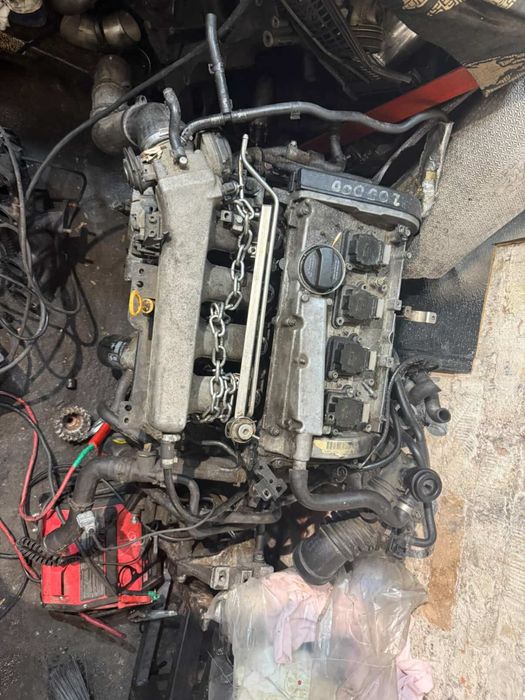 Двигател 1.8Т AGU + кутия 5 степенна ECW