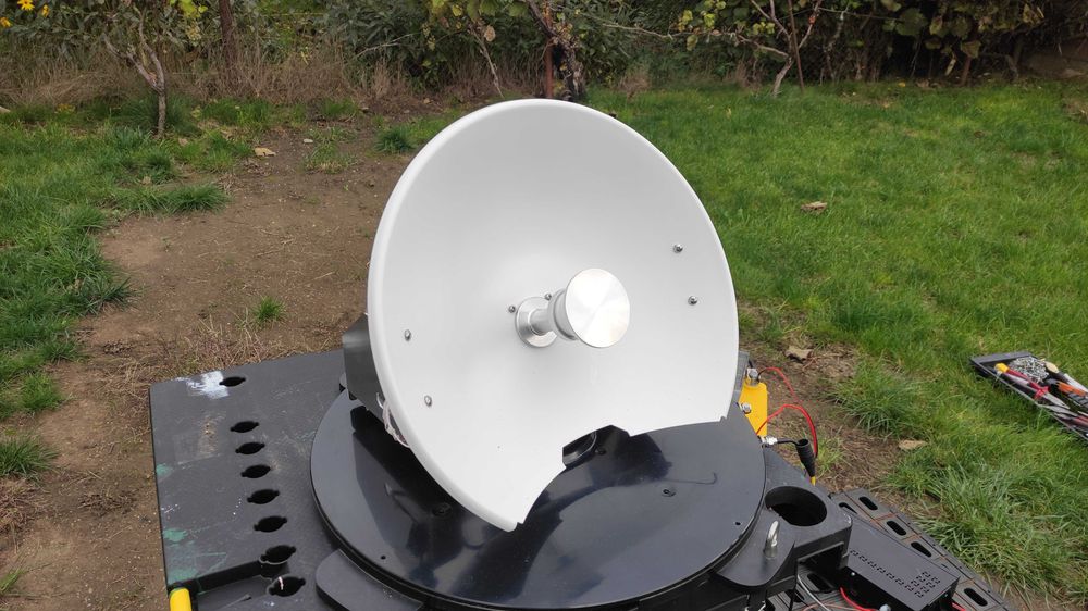 Antena satelit automata  Megasat Campingman Portable2