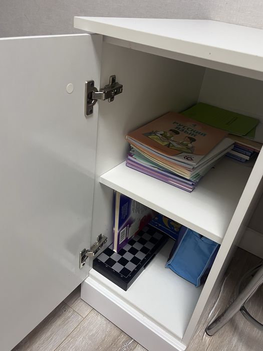 Письменные столы для ученников