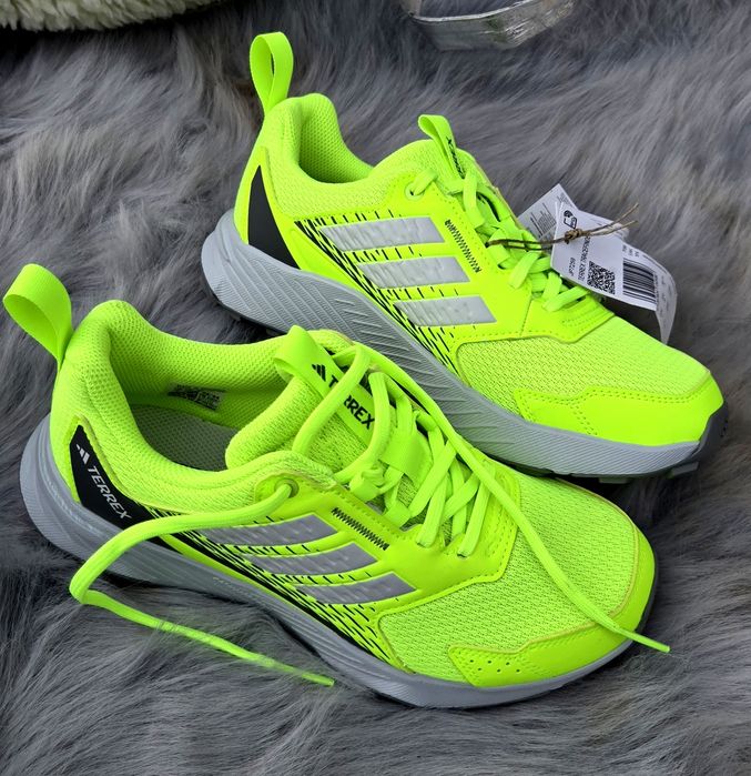 Adidas Terrex оригинални дамски сникърси нови 38 2/3