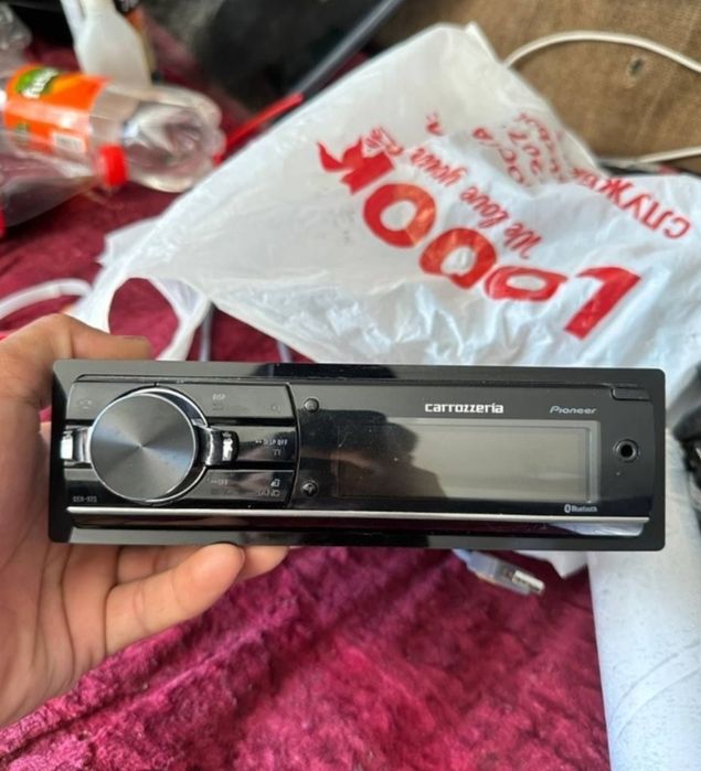 Carrozeria 970 holati zor, Bluetooth,aux,disk,usb lari