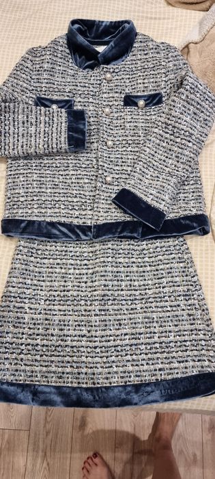 Костюмче в синьо.Малка Черна рокля