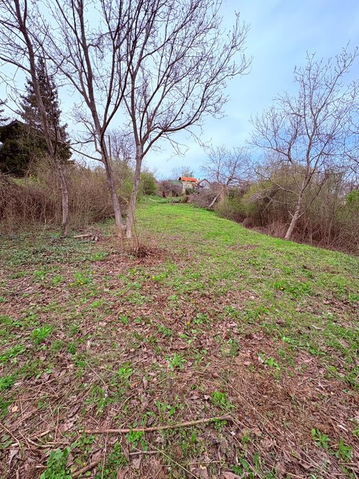 Продавам парцел на Драката