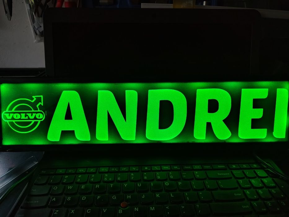 Plăcuțe personalizate