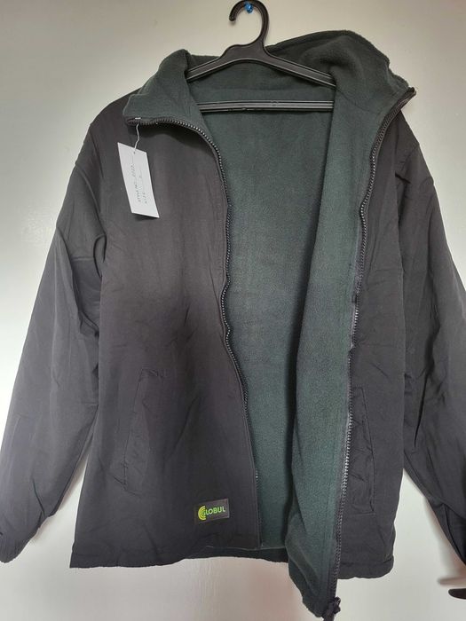 Черно пролетно яке