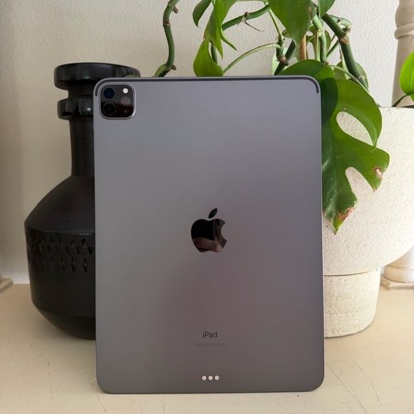 Prodam idyal Ipad pro 11 2th 128GB wi-fi