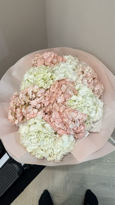 букет гортензии цветы