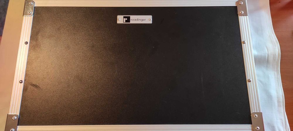 Microfon Shure UR 2,capsula beta 58.Microfon plus Keys.