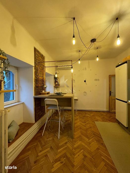 Apartament 2 camere in vila