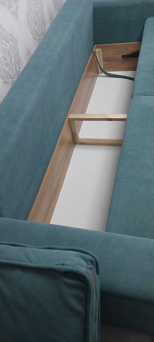 ОЧЕНЬ СРОЧНО!!! Продам диван