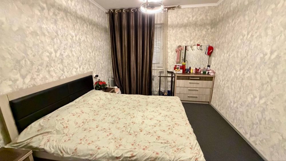 Уй сотилади  160000