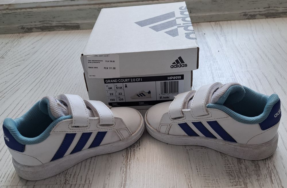 Adidas mărimea 22