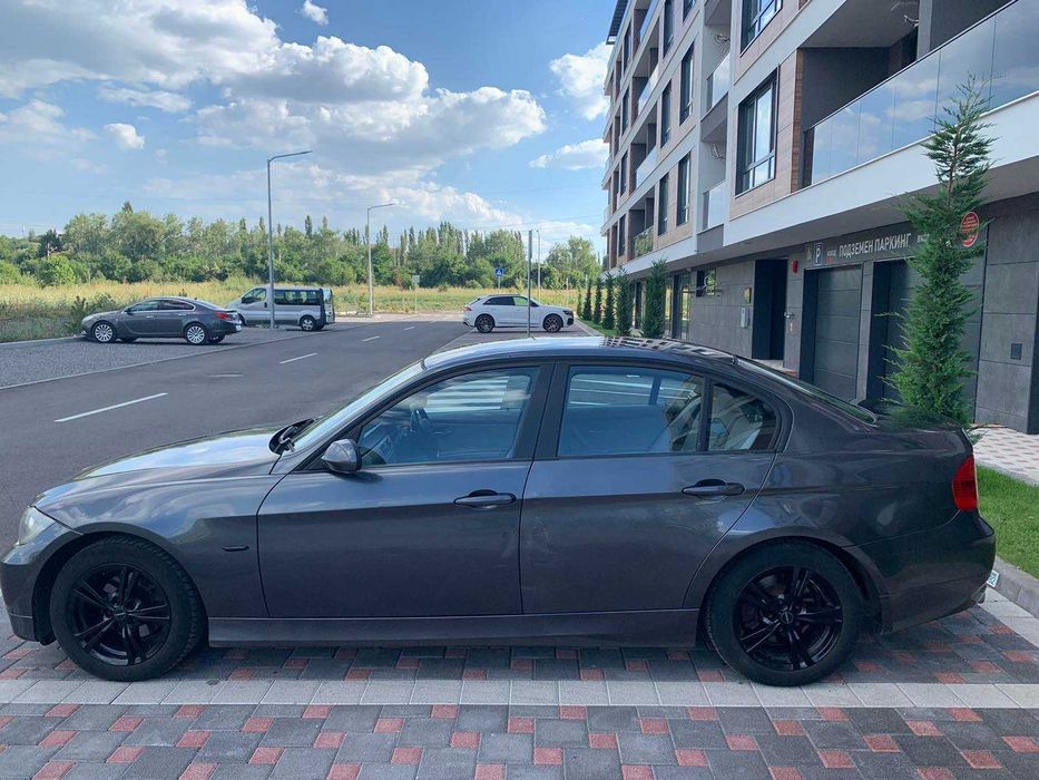 Продавам BMV 320i e90 бензин/ газ