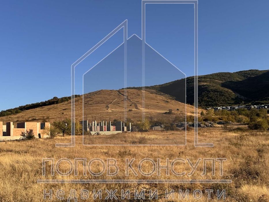 Парцел в Пловдив, област-с.Марково площ 965 цена 105185