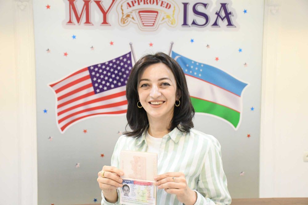 Green Card Office # 1  Америка Элчихонаси кучасида Акция!!!