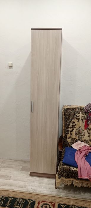 Продам стенку, шкаф, кровать