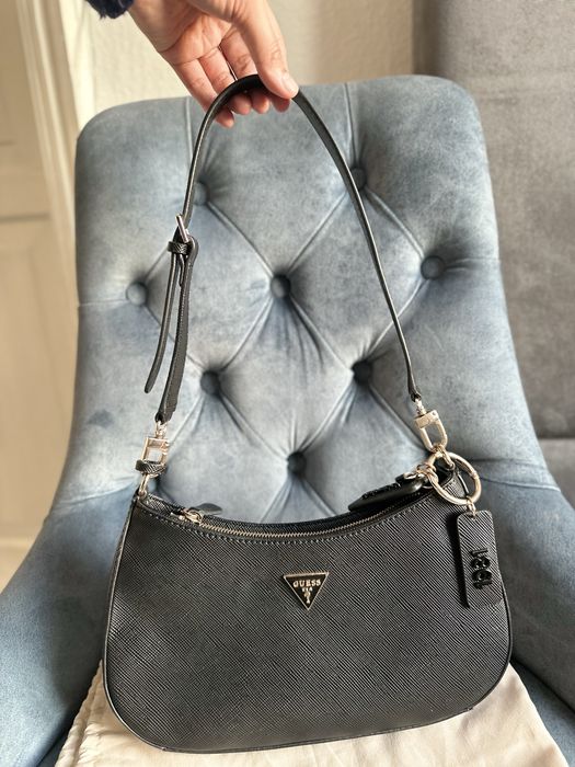 Сумка багет Guess оригинал