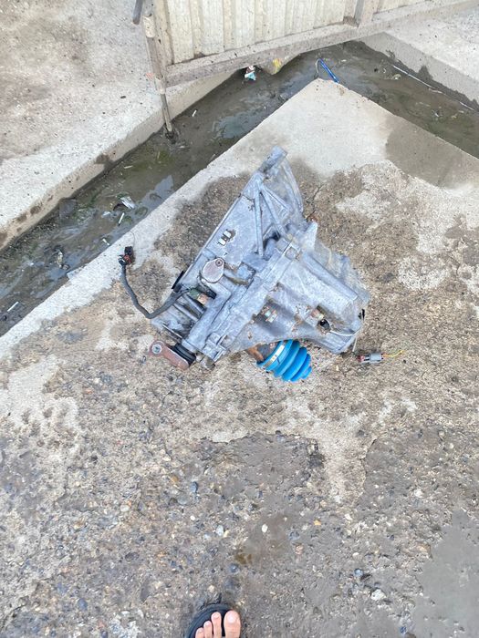 Ниссан примера коробка