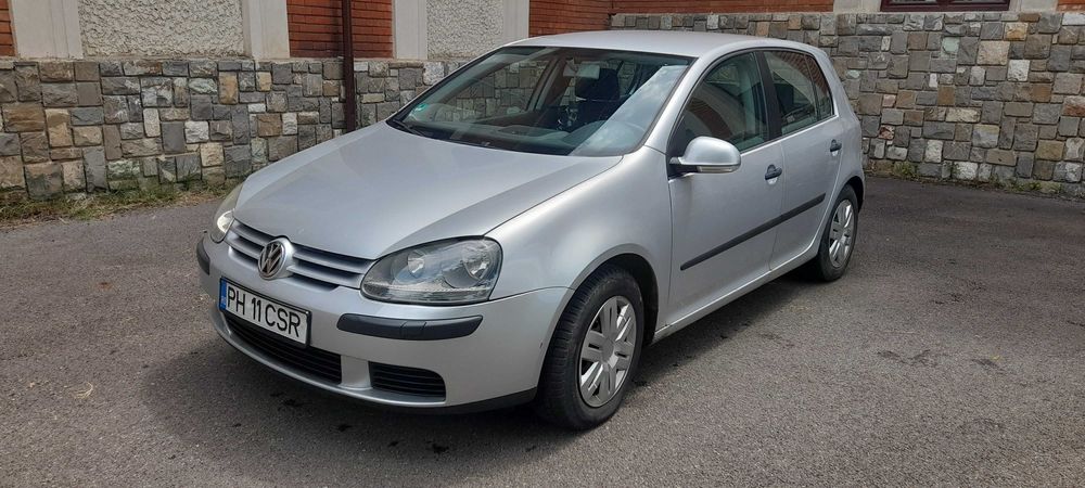 Volkswagen golf V