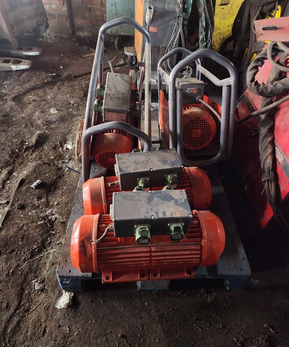 Високочестотна задвижка за вибратор за бетон 4700 W