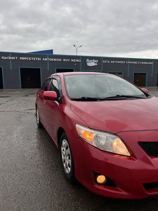 Продам Тойота Каролла 2010г об. 1.8