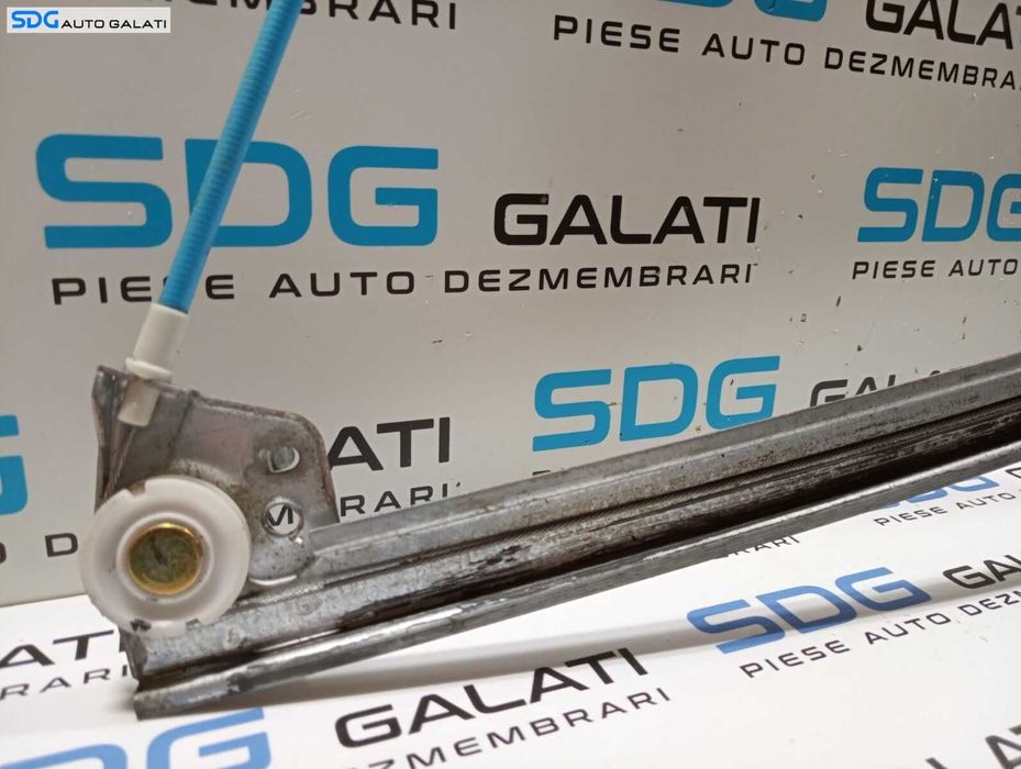 Macara Electrica Dreapta Fata Peugeot 307 2001 - 2008 Cod 9634456880 [M4090]