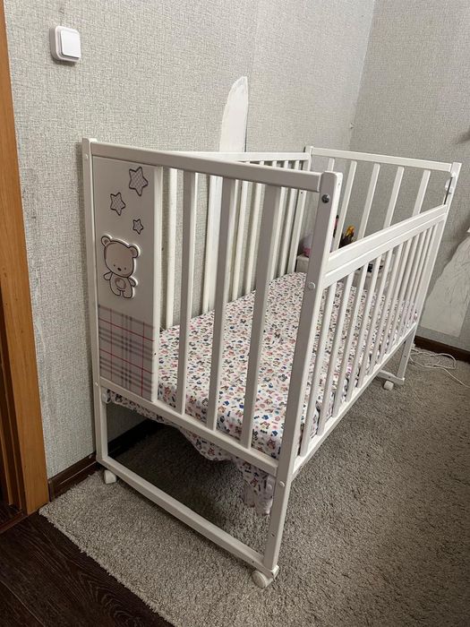 Продается кроватка