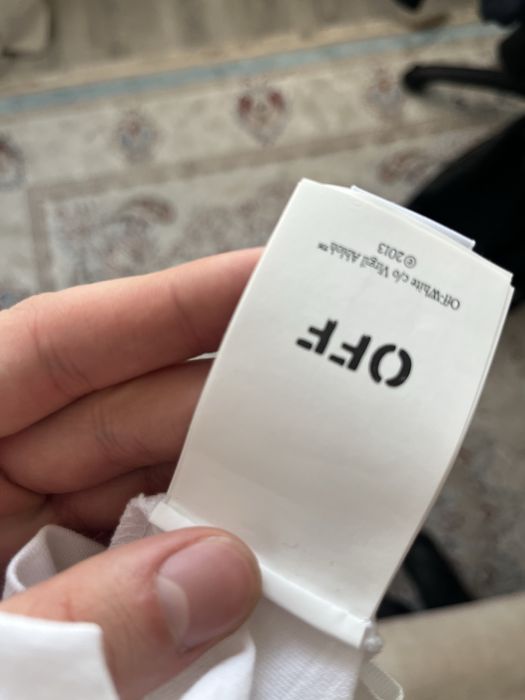 off-white футболка