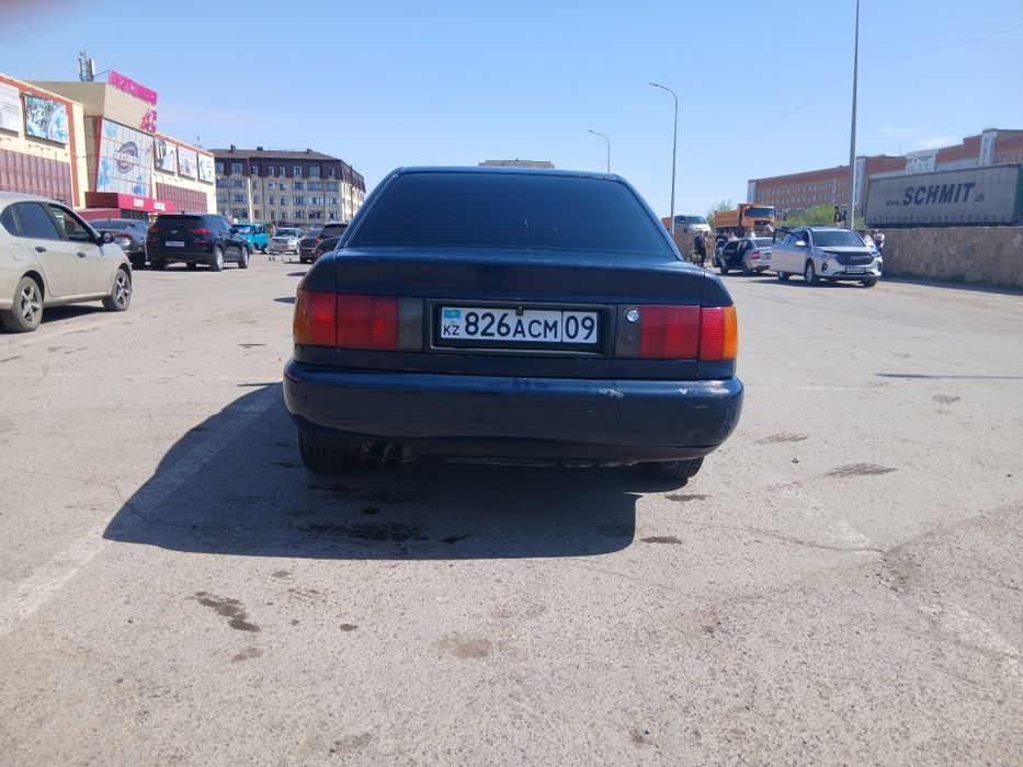 Ауди c4 селан 1992 г в