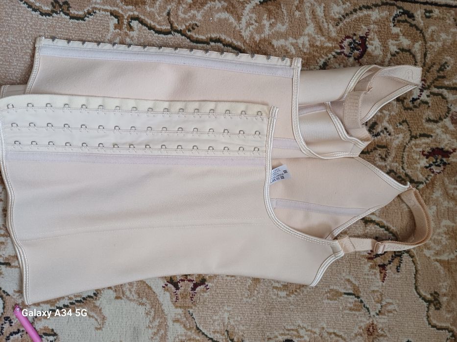 Корсет для девушек.Хорошего качества