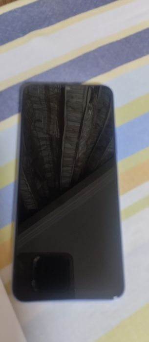 Смартфон Vivo Y17s