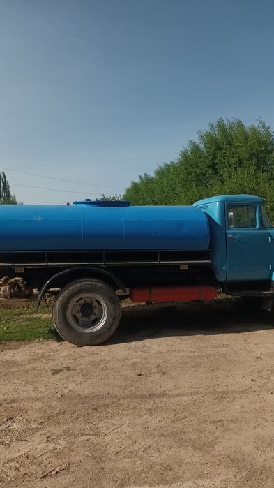 Zil 7 tonnalik holati yaxwi metan balonlari bor hamma hujjati joyida