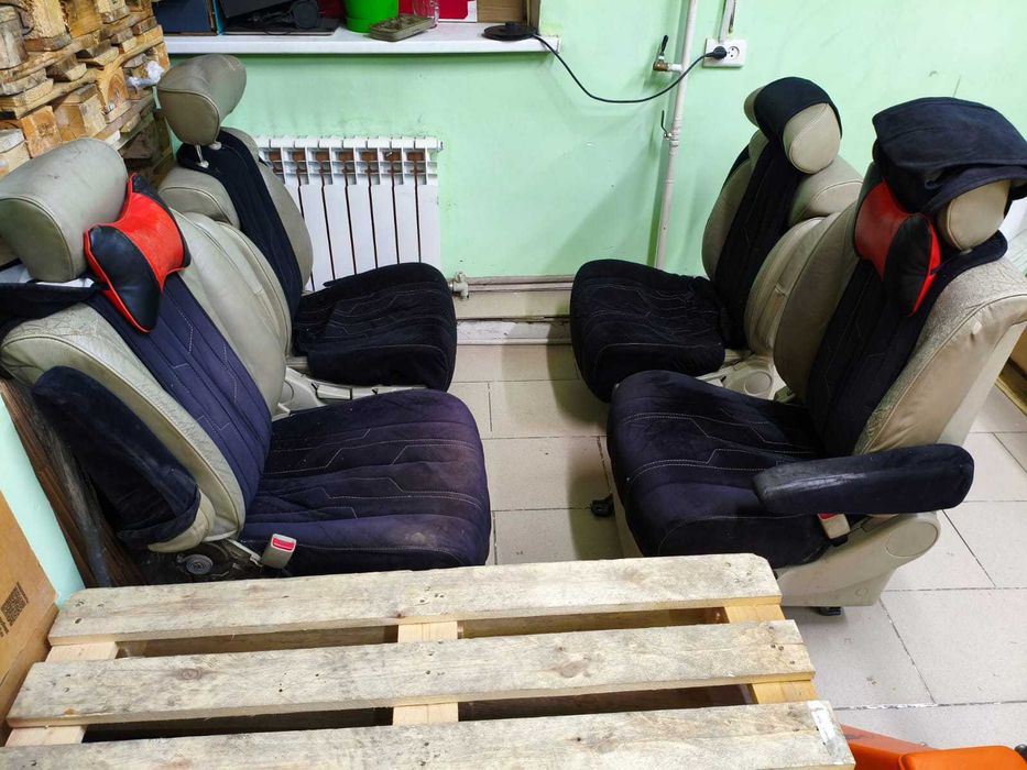 Салон от Nissan Elgrand E51