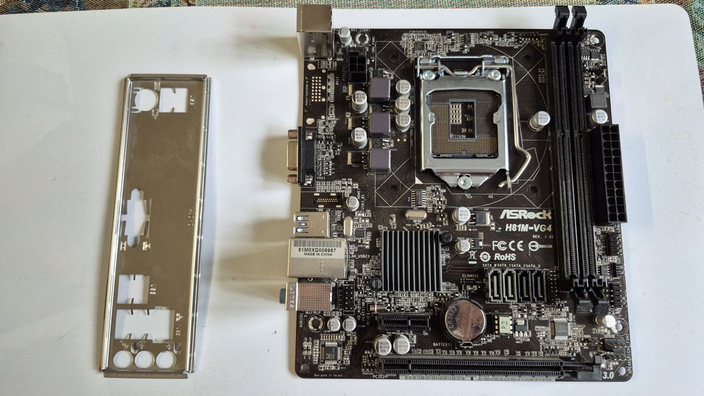 Материнская плата ASRock H81M-VG4