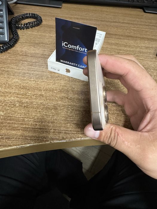 Iphone 16 Pro Desert titan