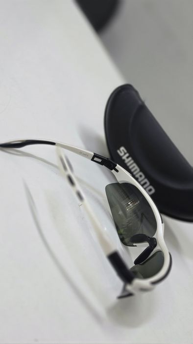 Продам очки SHIMANO
