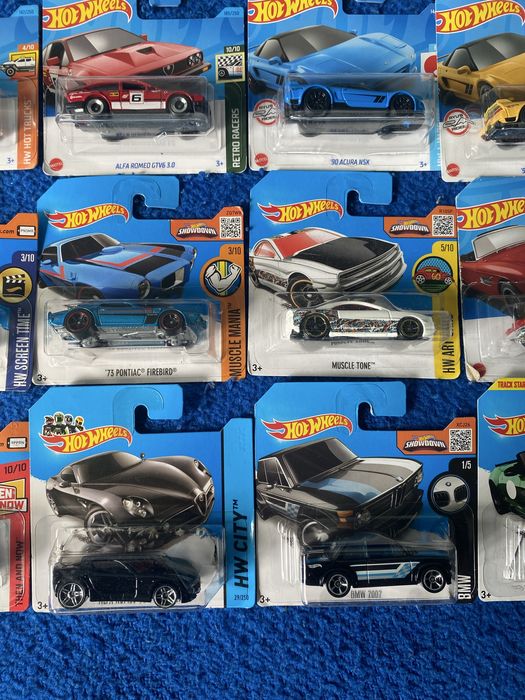 Колекционерски колички Hot wheels и Majorette