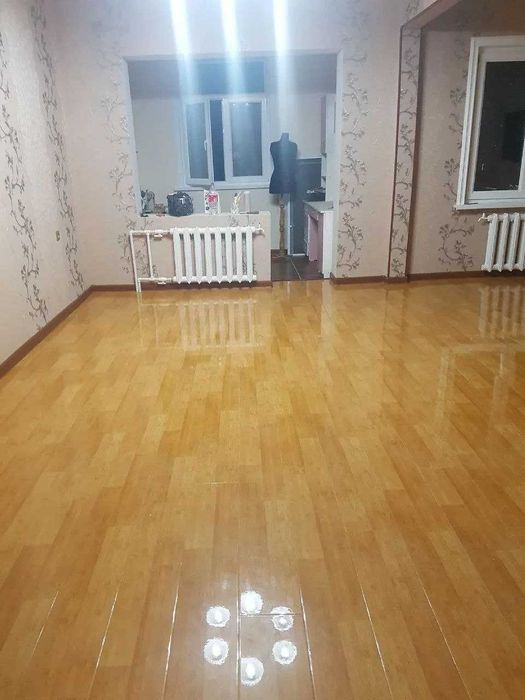 Авиасозлар 1 ! Продам квартиру 4/4/4, 90 м2, удвоенный зал