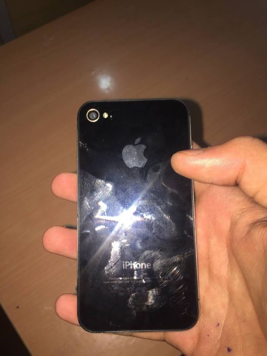 Iphone 4s standart va black