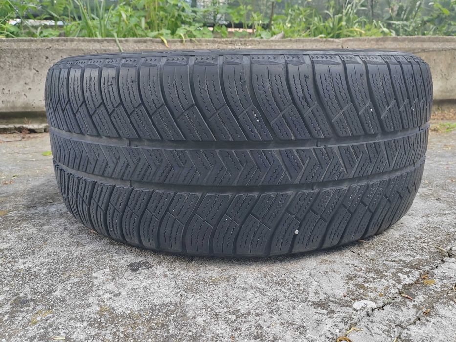 255/45/19 1бр.Michelin Зимна гума