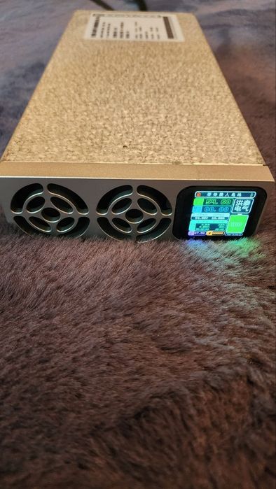 Универсальное блок питание для зарядки.