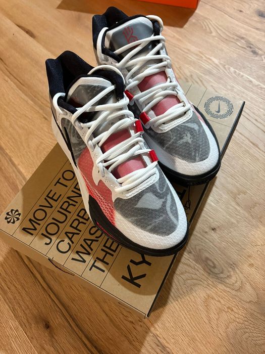 adidasi nike kyrie 8