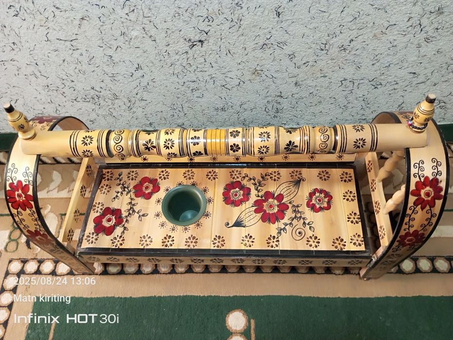 Bolalar beshigi sotiladi