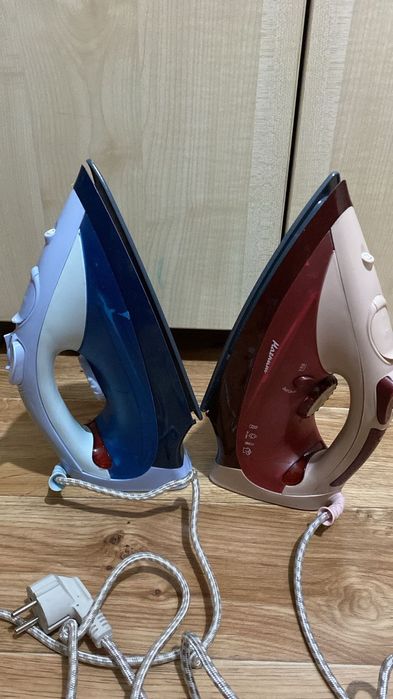 Утюги новые  2 шт