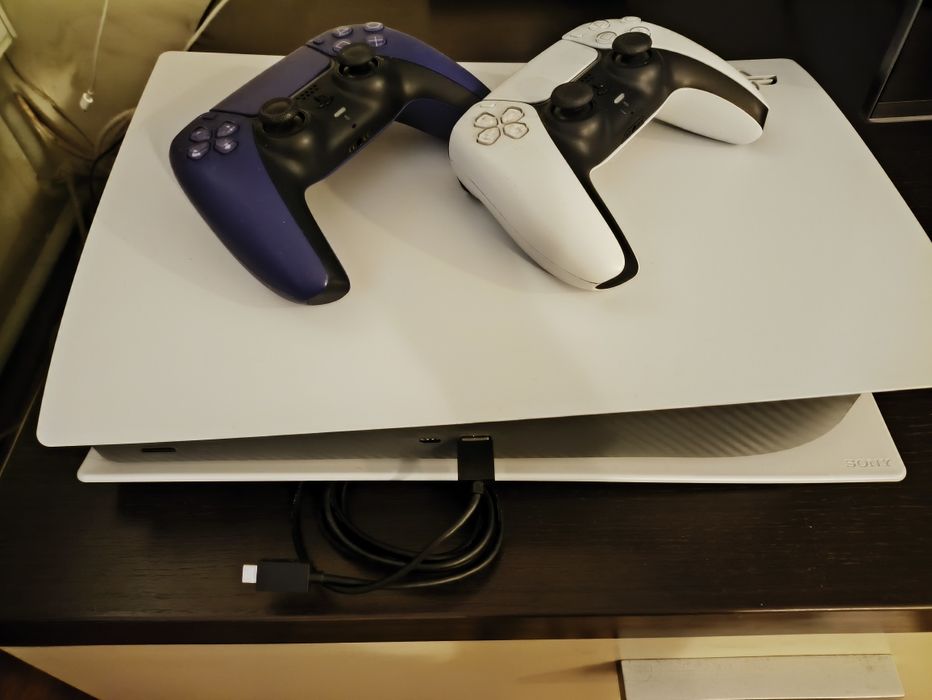 Play Station 5 digital 825gb